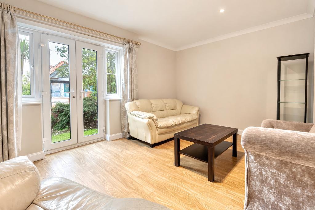 >Vancouver Quays, Salford, M50 3TT