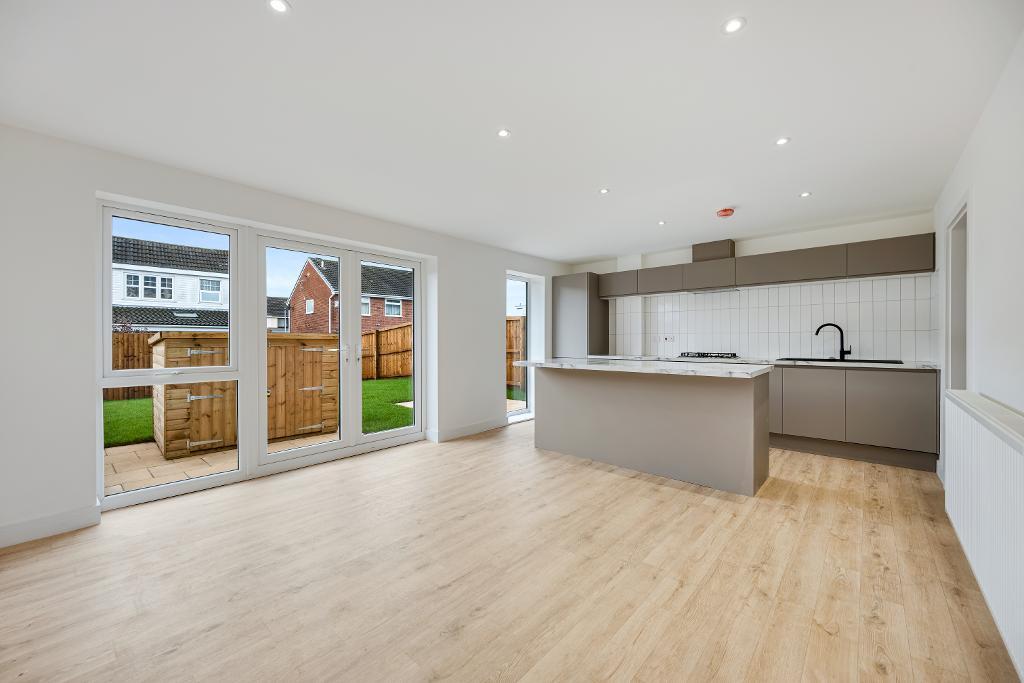 Tynwald Crescent, Widnes, WA8 9AN