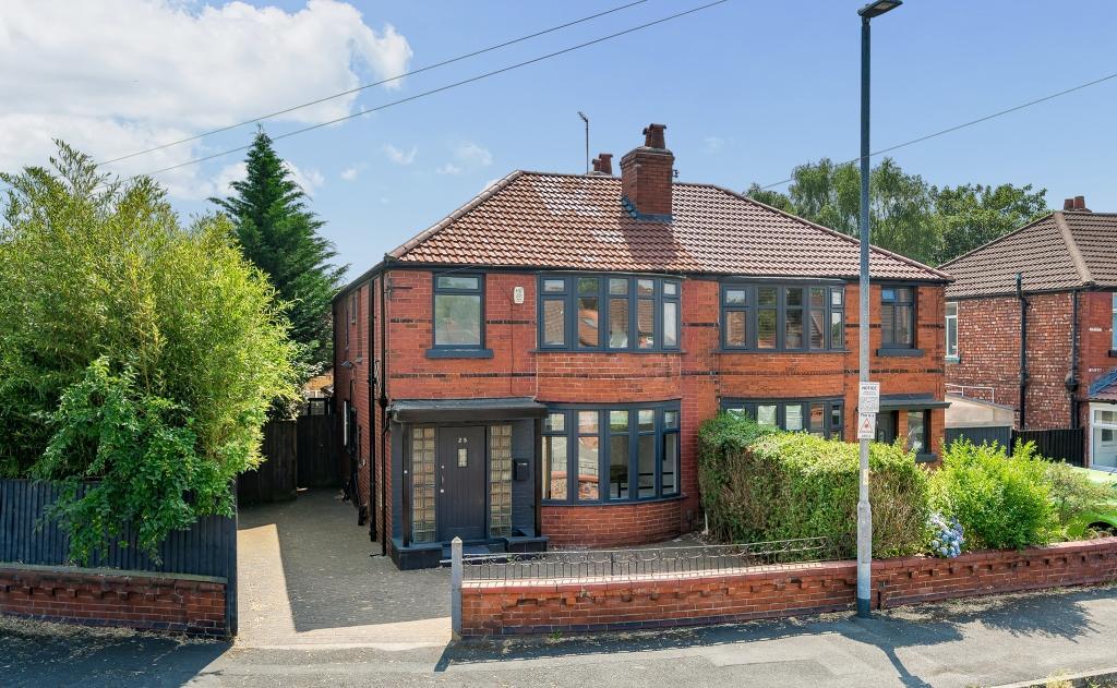 Finchley Road, Manchester, M14 6EN